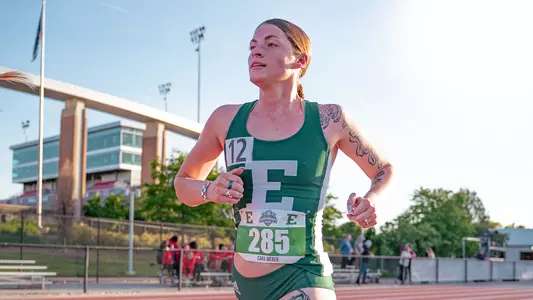 Cara Weber running the 10,000m at the MAC Outdoor Championships 2026