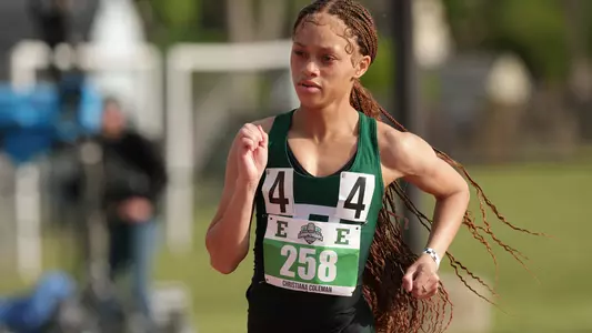 Christiana Coleman running 800m at MAC Outdoor Championships 2026