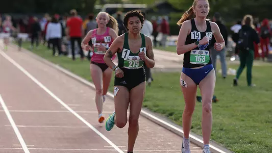 Frankie Moore running the 3,000m steeplechase at MAC Outdoor Championships 2026