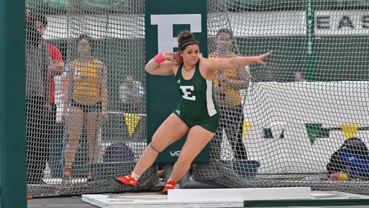 Savannah Breitwiser shot put at the Bob Parks Memorial Jan. 24, 2026