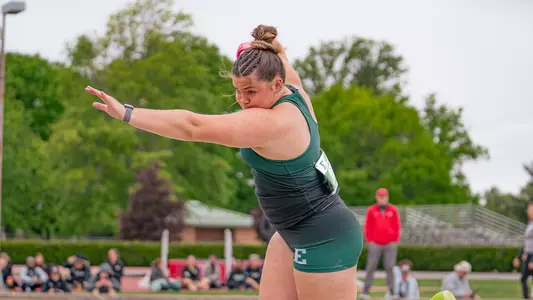 Savannah Breitwiser shot put at the MAC Outdoor Championships 2026
