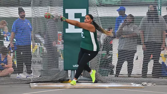 Tatyana Green weight throw at the Bob Parks Memorial Jan. 24, 2026