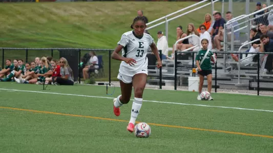 Ciara Brown with a soccer ball against Duquesne, Aug. 12, 2026
