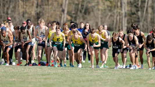 Men's Cross Country preps at 2025 NCAA Great Lakes Regionals