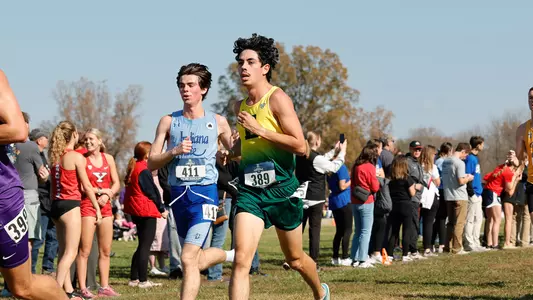 Isaac Garcia running at the 2025 Cross Country Great Lakes Regionals