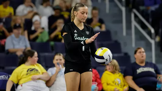 Lina Govoni getting ready to serve at Michigan, Sept. 17, 2026.