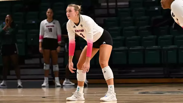Nattie Slusher preparing to defend vs. Cornell, Sept. 18, 2026