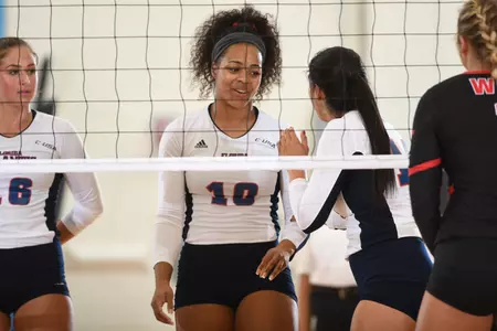 The Owls won their fourth match in a row with a sweep of Marshall on Sunday.