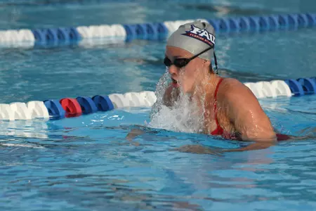 2017 FAU Men's & Women's Swimming Photo Day