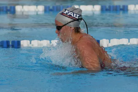 2017 FAU Men's & Women's Swimming Photo Day