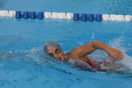 2017 FAU Men's & Women's Swimming Photo Day