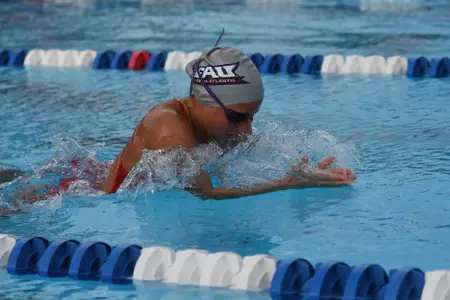 2017 FAU Men's & Women's Swimming Photo Day