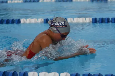 2017 FAU Men's & Women's Swimming Photo Day