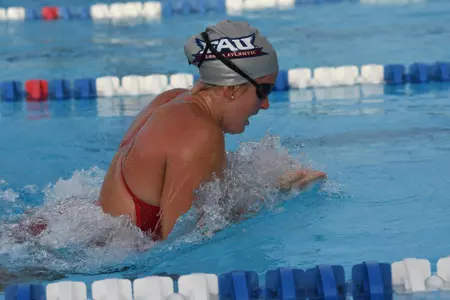 2017 FAU Men's & Women's Swimming Photo Day