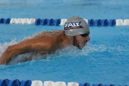 2017 FAU Men's & Women's Swimming Photo Day