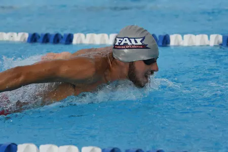 2017 FAU Men's & Women's Swimming Photo Day