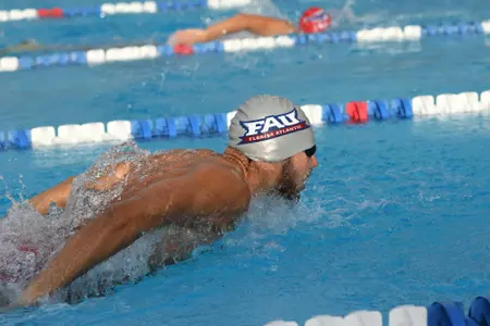 2017 FAU Men's & Women's Swimming Photo Day