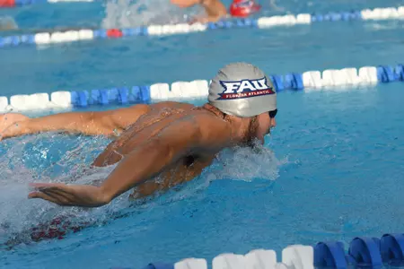 2017 FAU Men's & Women's Swimming Photo Day