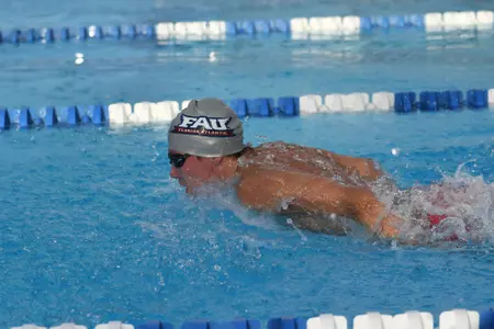 2017 FAU Men's & Women's Swimming Photo Day