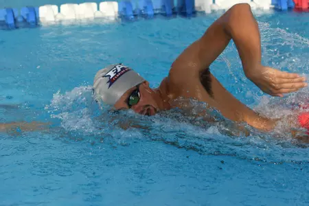2017 FAU Men's & Women's Swimming Photo Day
