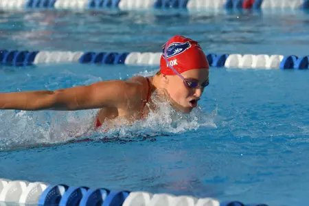 2017 FAU Men's & Women's Swimming Photo Day