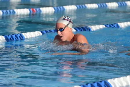2017 FAU Men's & Women's Swimming Photo Day