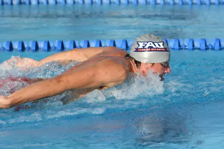 2017 FAU Men's & Women's Swimming Photo Day