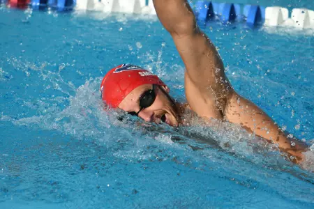 2017 FAU Men's & Women's Swimming Photo Day