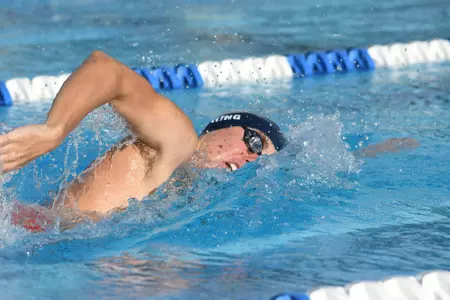 2017 FAU Men's & Women's Swimming Photo Day