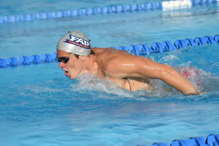 2017 FAU Men's & Women's Swimming Photo Day