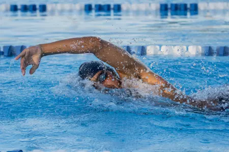 2019 FAU Swimming Photo Day