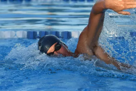 2019 FAU Swimming Photo Day