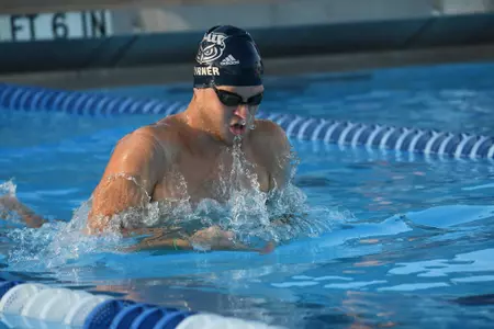2019 FAU Swimming Photo Day