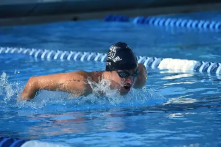 2019 FAU Swimming Photo Day