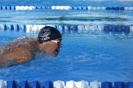2019 FAU Swimming Photo Day