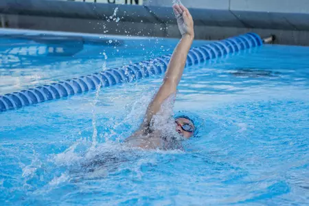 2019 FAU Swimming Photo Day