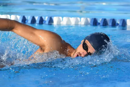 2019 FAU Swimming Photo Day