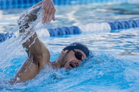 2019 FAU Swimming Photo Day