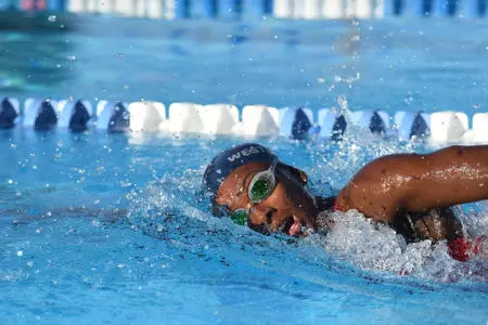 2019 FAU Swimming Photo Day