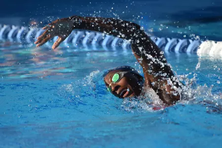2019 FAU Swimming Photo Day