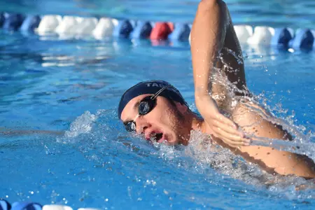 2019 FAU Swimming Photo Day