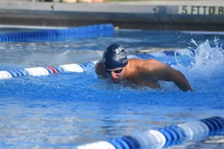 2019 FAU Swimming Photo Day