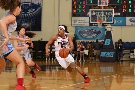 2018 FAU Women's Basketball vs Louisiana Tech Danneal For