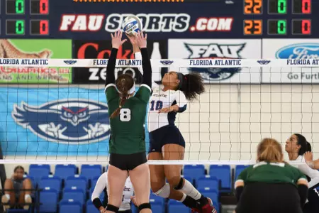 2017 FAU Women's Volleyball vs Stetson