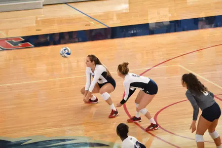 2017 FAU Women's Volleyball vs Stetson