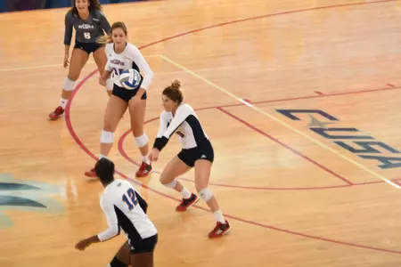 2017 FAU Women's Volleyball vs Stetson
