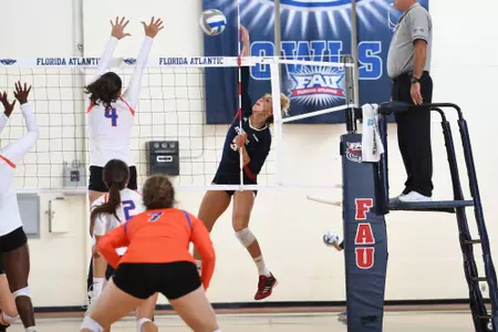 2017 FAU Women's Volleyball vs Savannah State