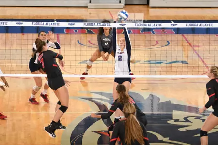 2017 FAU Volleyball vs Western Kentucky