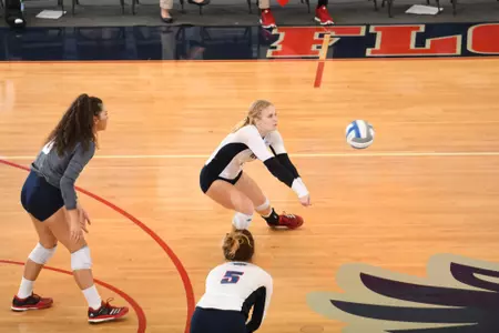2017 FAU Volleyball vs Western Kentucky