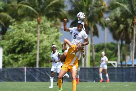 2017 FAU Women's Soccer vs Valparaiso